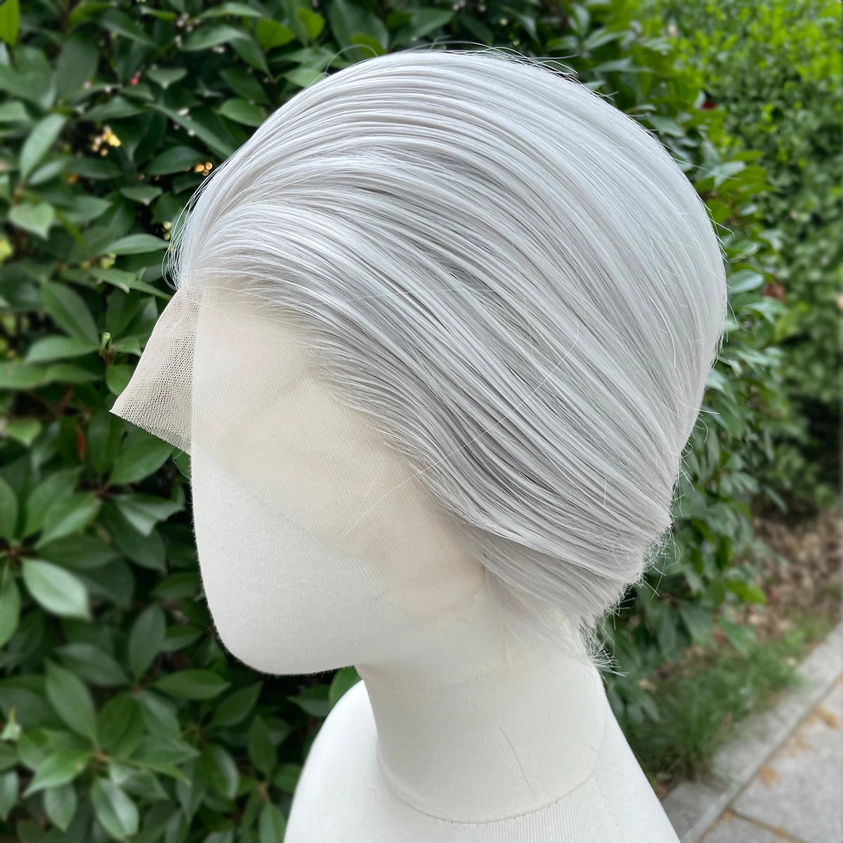 Sliver Gray Short Bob Cut Synthetic Lace Front Wigs for Women Cosplay Wigs for Men Light Grey Glueless 13x4 Lace Front Wigs