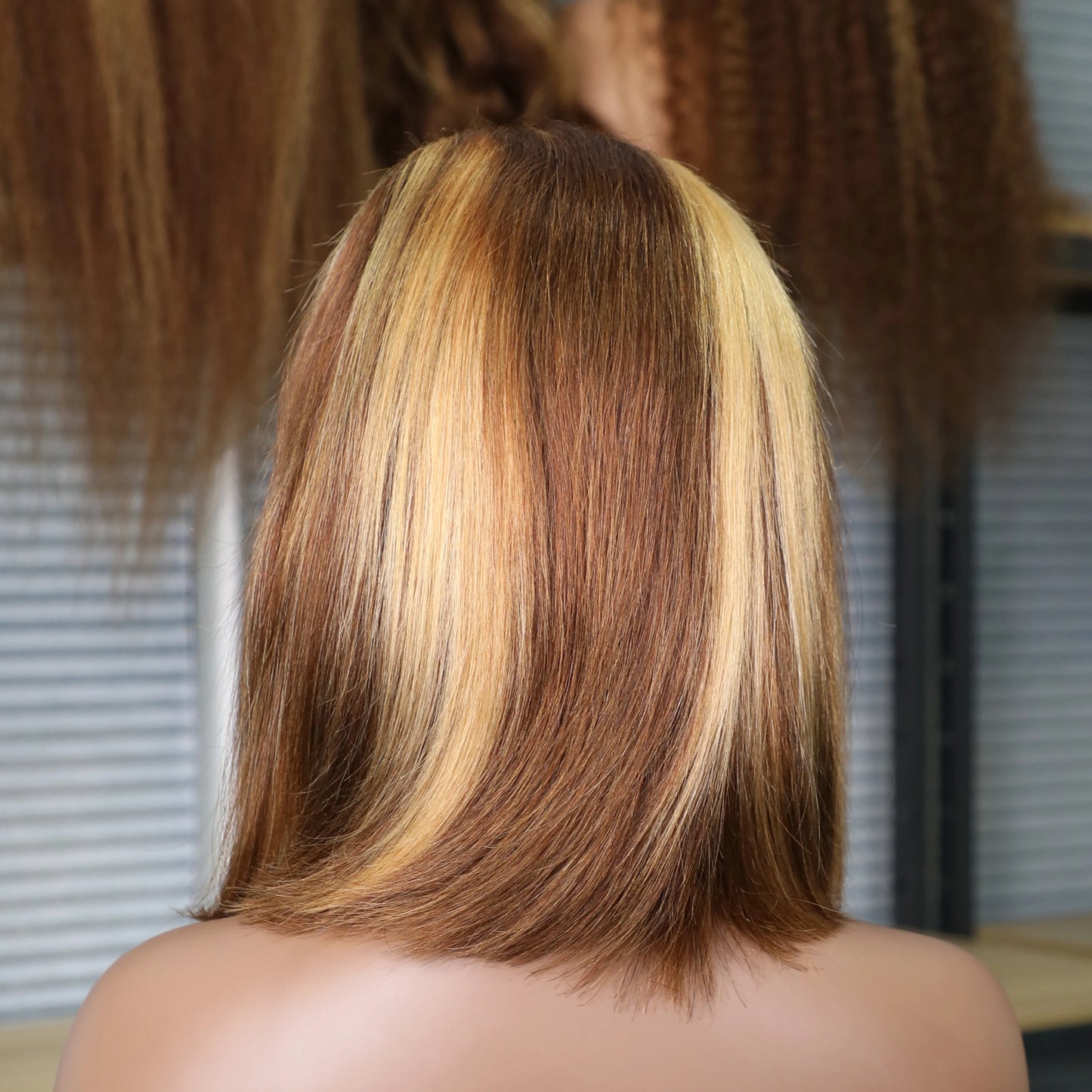 13x4 Transparent Lace Front Bob Wig Human Hair Ombre Honey Blonde 13x4 Wigs 10-16inch 4/27 Colored Transparent Frontal Lace Wig