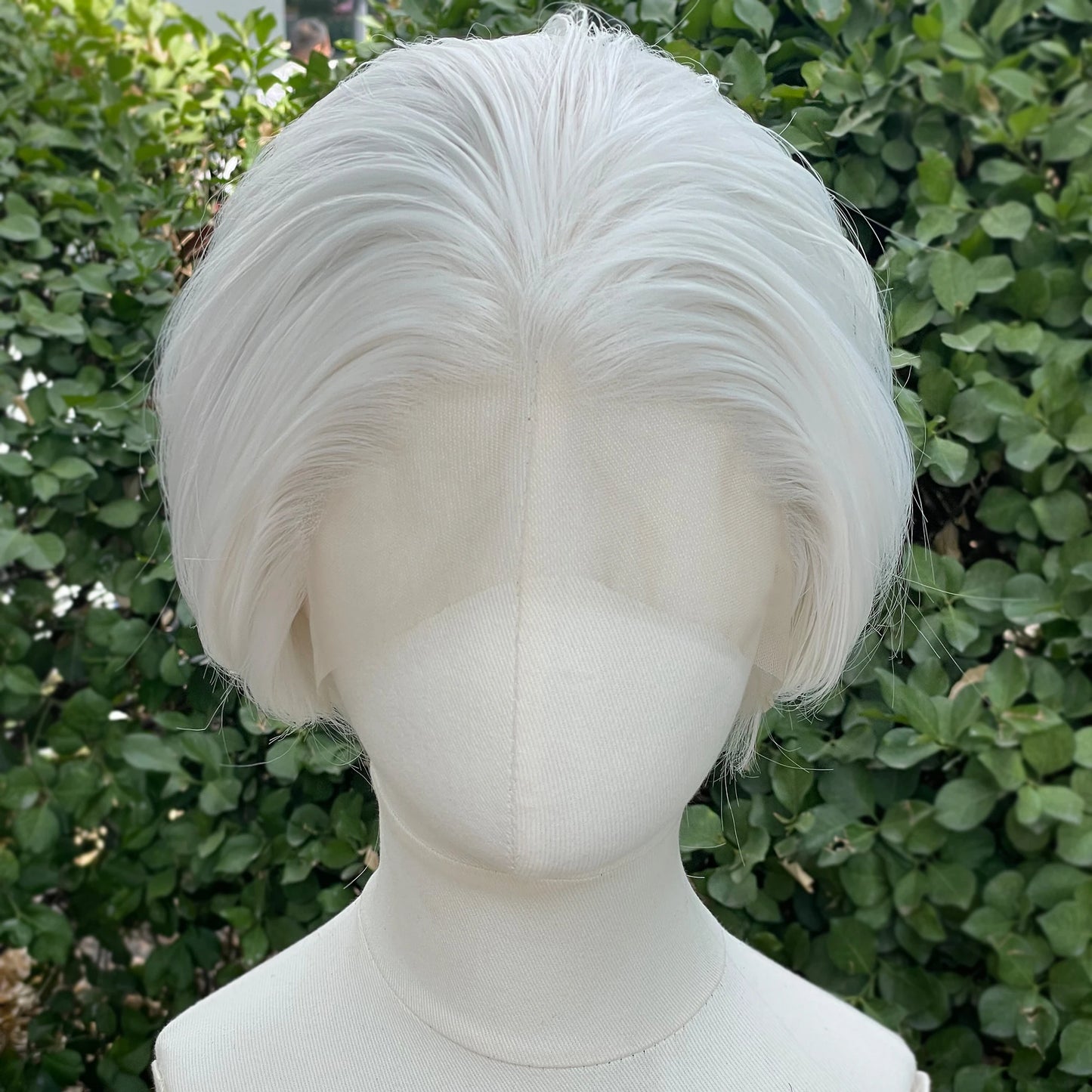 White Short Bob 13x4 Synthetic Lace Front Wigs for Men Cosplay Synthetic Wigs Half Hand Tied Glueless Wig Women Natural Hairline