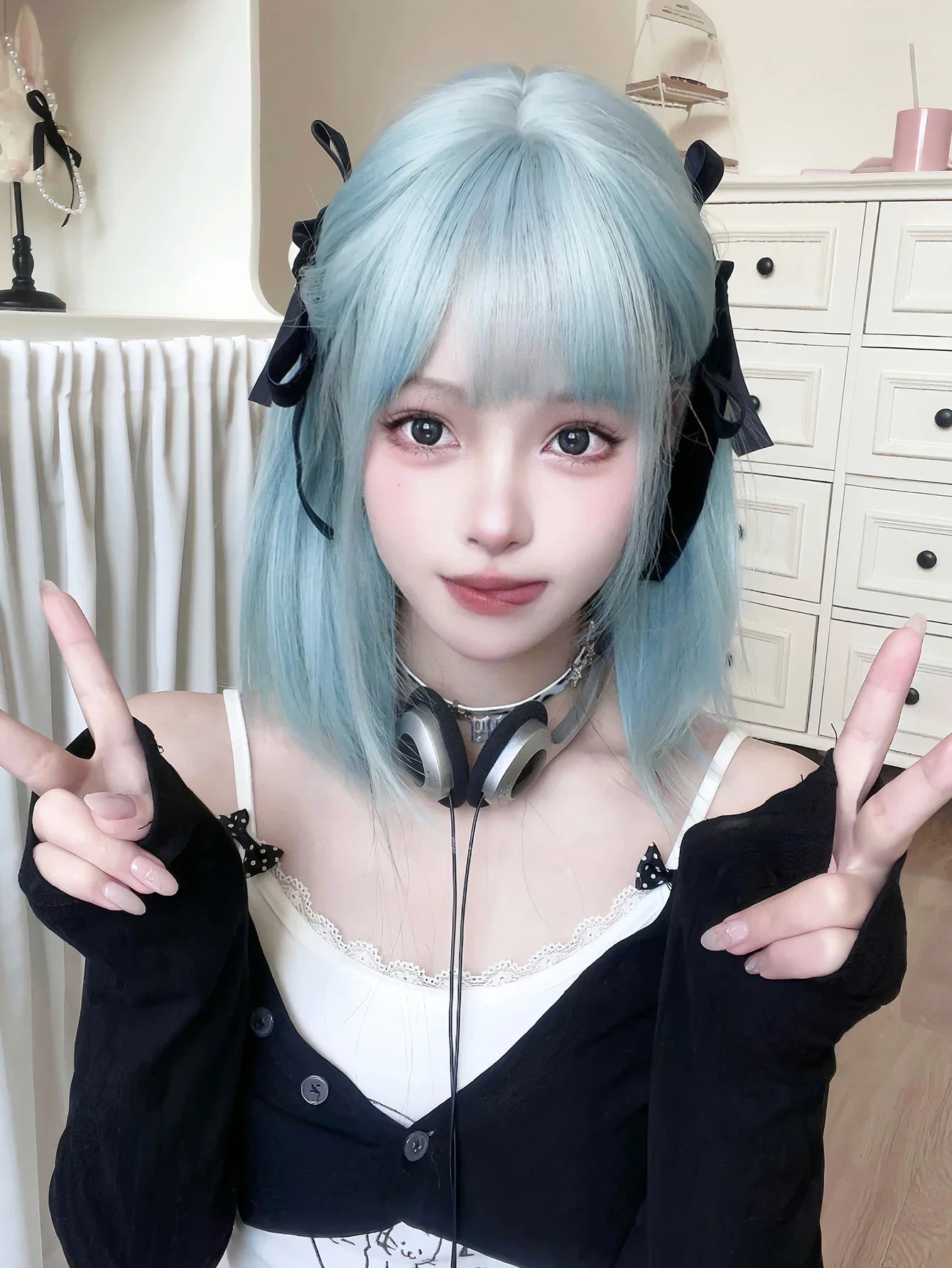 16Inch Lolita Ice Blue Synthetic Lolita Wig With Bang Medium Natural Straight Hair Wigs for Women Daily Cosplay Heat Resistant