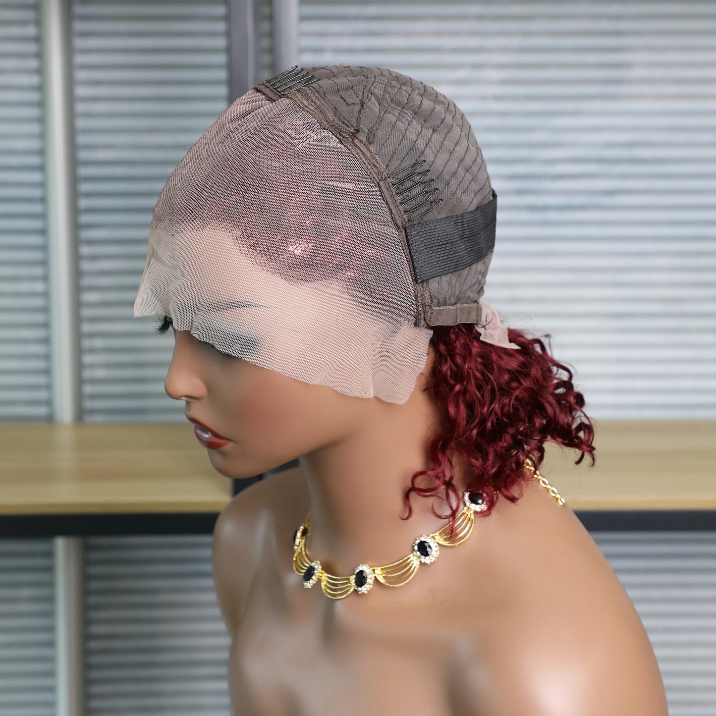 99J Burgundy Curly Wigs Brazilian 13x4 Full Lace Frontal Human Hair Wig 200% Density Colored Water Wave Short Bob Wig Human Hair