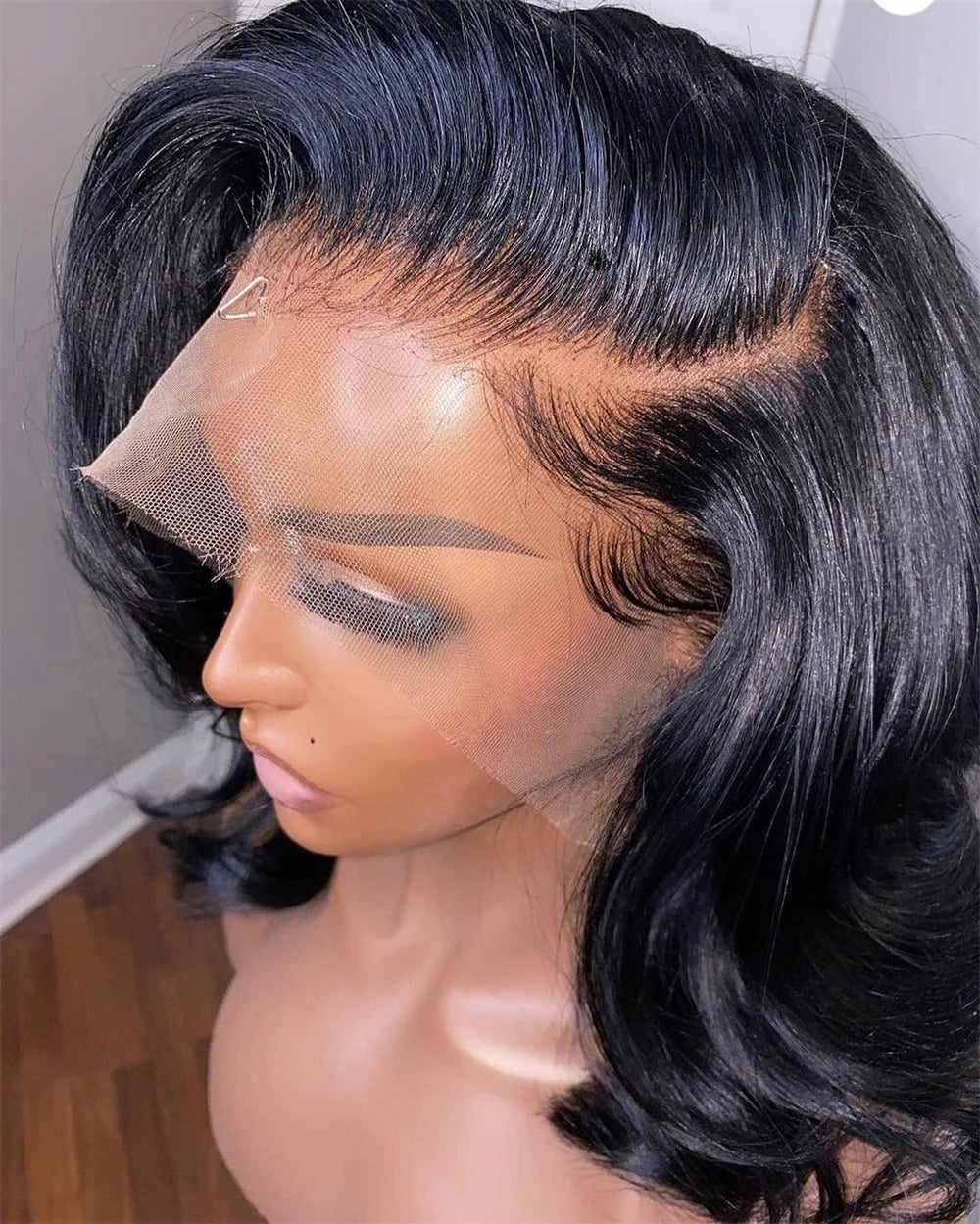 Brazilian Body Wave Short Bob Human Hair 13x4 Transparent Lace Front Human Hair Wigs 4x4 Lace Closure Pre Plucked Frontal Wigs