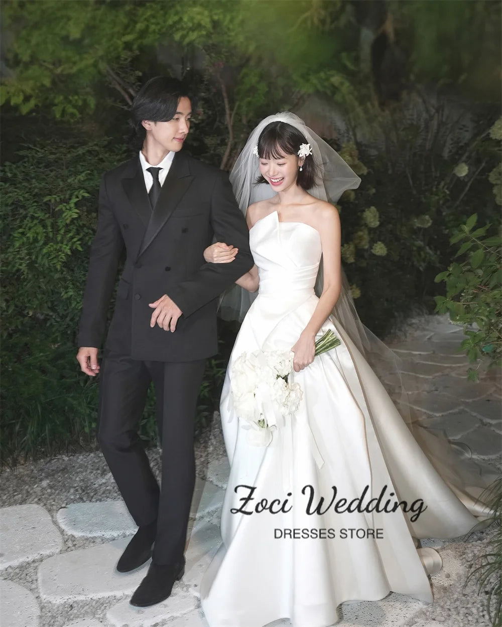 Zoci Satin Strapless Wedding Dress A-line Draped Sweep Train Korea Bridal Gown Customized Sleeveless Photo Shoot Gown for Bride