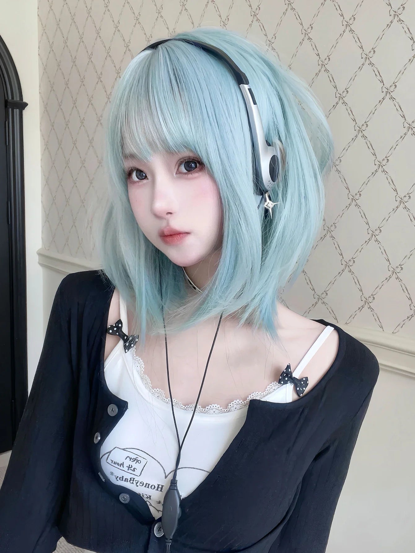 16Inch Lolita Ice Blue Synthetic Lolita Wig With Bang Medium Natural Straight Hair Wigs for Women Daily Cosplay Heat Resistant